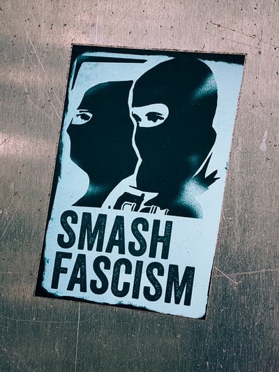 粉碎法西斯主义标志